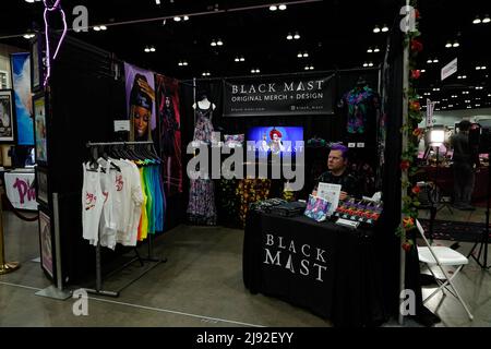 Allgemeine Atmosphäre während der RuPaul DragCon 2022, Tag 2, die am Freitag, den 14. Mai 2022, im LA Convention Center in Los Angeles, Kalifornien, stattfand. Foto von Jennifer Graylock-Graylock.com Stockfoto