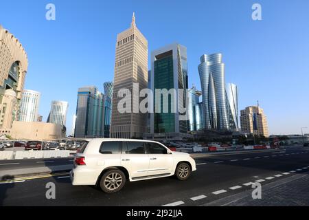 22.02.2022, Doha, , Katar - Stadtblick. 00S220222D322CAROEX.JPG [MODEL RELEASE: NO, PROPERTY RELEASE: NO (c) caro images / Sorge, http://www.caro-image Stockfoto