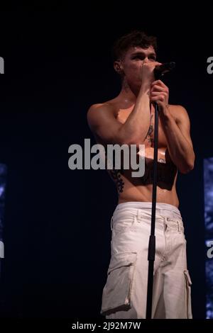 Neapel, Italien. 20.. Juli 2020. Blanco, Pseudonym von Riccardo Fabbriconi, tritt live im Palapartenope auf. Quelle: Pacific Press Media Production Corp./Alamy Live News Stockfoto