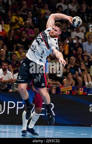 Barcelona, Spanien - 19/05/2022, Johannes Golla von der SG Flensburg-Handewitt während der EHF Champions League, Viertelfinale, Handballspiel mit 2. Beinen zwischen dem FC Barcelona und der SG Flensburg-Handewitt am 19. Mai 2022 im Palau Blaugrana in Barcelona, Spanien - Foto: Javier Borrego/DPPI/LiveMedia Stockfoto