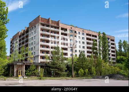 Prypiat, Ukraine. 19.. Mai 2022. Aufgrund der Katastrophe im Kernkraftwerk Tschernobyl verlassene Gebäude in Prypiat. (Foto: Michael Brochstein/Sipa USA) Quelle: SIPA USA/Alamy Live News Stockfoto