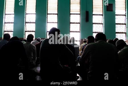 Haus des Friedens als Moschee bekannt, wo Muslime beten. Dieses Bild wurde am 14. April 2022 aus der Baitulmukarram-Moschee, Dhaka, Bangladesch, Stockfoto