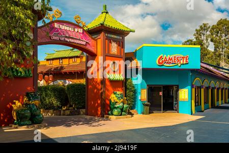 Gold Coast, Queensland, Australien - Eintritt zum Kung Fu Panda-Bereich im Dreamworld-Freizeitpark Stockfoto