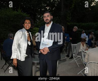 Paris, 19/05/2022 : Soirée aux pieds de la Tour Eiffel - Vente aux enchères, au Profit de l'Association PLUS GRANDS QUE LA VIE , GRÖSSER ALS DAS LEBEN. Stockfoto