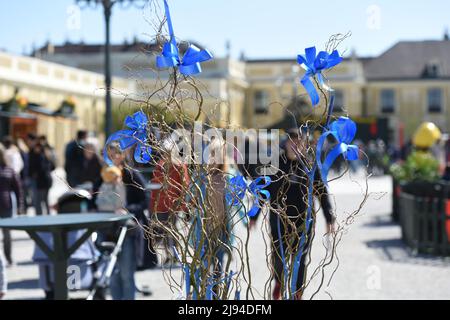 Ostermarkt beim weltbekannten Schloss Schönbrunn in Wien, Österreich - Ostermarkt im weltberühmten Schloss Schönbrunn in Wien, Österreich Stockfoto