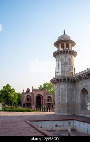 Ein Abend am Grab von Itimad ud daula, Agra, Indien Stockfoto