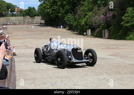 Napier-Railton 535hp W12 (1934, Brooklands Lap Record Car), Centenary of Speed, 17. Mai 2022, Brooklands Museum, Weybridge, Surrey, England, Großbritannien, Europa Stockfoto