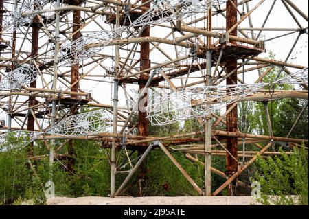 Tschernobyl, Ukraine. 19.. Mai 2022. Ansicht des Duga-1, einem über den Horizont radargestützten Radarsystem zur Erkennung von Raketen. Kredit: SOPA Images Limited/Alamy Live Nachrichten Stockfoto