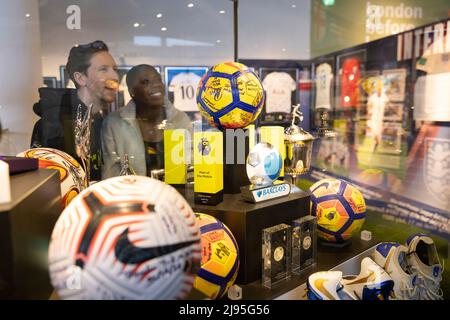 REDAKTIONELLE VERWENDUNG NUR die neue Ausstellung „Harry Kane: Ich möchte Fußball spielen“ im Museum of London. Bilddatum: Freitag, 20. Mai 2022. Stockfoto