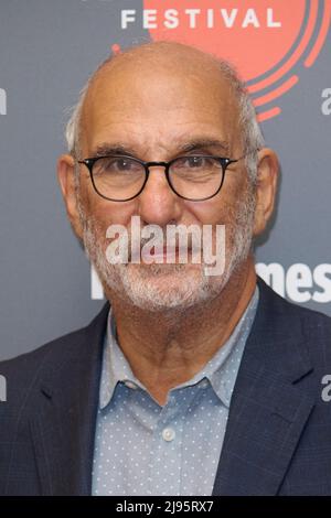 London, Vereinigtes Königreich . 20 Mai, 2022 . Alan Yentob im Bild beim BFI & Radio Times Television Festival - BBC 100 Live Aid with Sir Bob Geldof photo Call Held at the BFI Southbank.Quelle: Alan D West/Alamy Live News Stockfoto