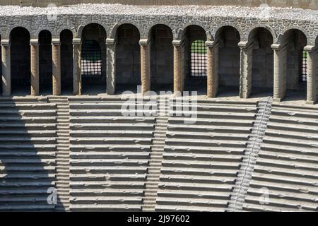 İnterior Blick auf das Theater Aspendos im Miniatürk Park, Istanbul. Stockfoto