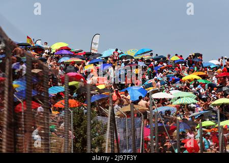 Atmosphäre im Kreislauf – Lüfter. Großer Preis von Spanien, Samstag, 21.. Mai 2022. Barcelona, Spanien. Stockfoto