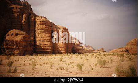 Wunderschöne Aussicht auf die Wadi Rum Wüste Stockfoto