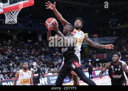 Pesaro, Italien. 19.. Mai 2022. 3. Spiel aus der italienischen Meisterschaft LBA Carpegna Prosciutto Pesaro gegen Virtus Segafredo Bologna. Gewinnen Sie Bologna 55-75 und gehen Sie zum Halbfinale. (Bild: © Norberto Maccagno/Pacific Press via ZUMA Press Wire) Stockfoto