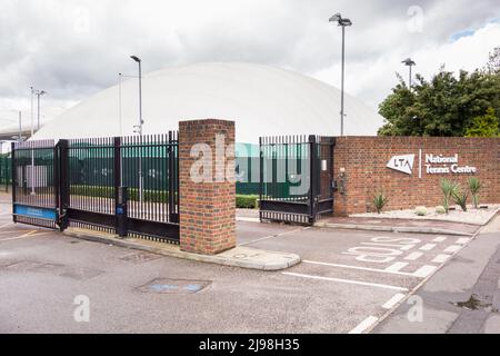 The Sport Canopy at the Lawn Tennis Association's National Tennis Centre, Priory Lane, Roehampton, London, SW15, England, Großbritannien Stockfoto