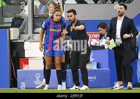 TURIN - (lr) Lieke Martens von den Frauen des FC Barcelona, FC Barcelona-Trainerin Jonatan Giraldez während des UEFA Women's Champions League Finales zwischen dem FC Barcelona und Olympique Lyon am 21. Mai 2022 im Juventus-Stadion in Turin, Italien. ANP | NIEDERLÄNDISCHE HÖHE | GERRIT AUS KÖLN Stockfoto