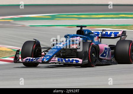 21.. Mai 2022; Barcelona, Circuit de Barcelona Catalunya, Spanien. F1 großer Preis von Spanien, Qualifikationssitzungen; Fernando Alonso von Spanien fährt das A522 (14) Alpine F1 Team Stockfoto