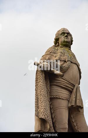 Karl-Theodor-Statue auf der Alten Brücke in Heidelberg Stockfoto