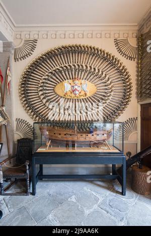 Waffen im Culzean Castle in der Nähe von Maybole in Ayrshire, Schottland, Großbritannien Stockfoto