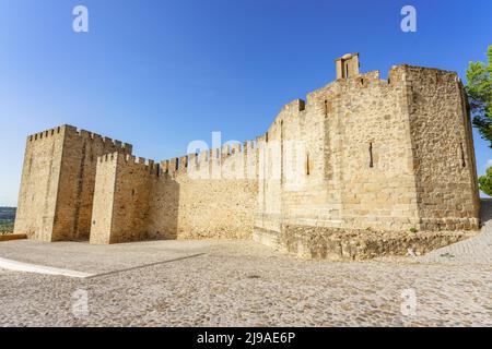 Festung islamischer Herkunft, die seit dem 13.. Jahrhundert an der Spitze der Altstadt von Elvas in der Nähe der spanisch-portugiesischen Grenze erbaut wurde Stockfoto