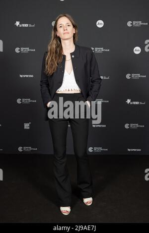 Celine Devaux posiert beim Fotofilm „All the world loves Jeanne“ während des jährlichen Filmfestivals in Cannes 75. im Palais des Festivals am 21. Mai 2022 in Cannes, Frankreich. Foto von Marco Piovanotto/ABACAPRESS.COM Stockfoto