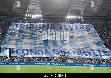 Foto Fabrizio Corragetti / LaPresse21 Maggio 2022 Roma, Italia Sport calcio SS Lazio vs Hellas Verona - Campionato di calcio Serie A Tim 2021/2022 - Stadio Olimpico. Nella foto: tifosi SS Lazio May 21., 2022 Rom, Italien Sportfußball SS Lazio vs Hellas Verona - Italienische Fußballmeisterschaft League A Tim 2021/2022 - Olimpico Stadion im Bild: SS Lazio Fans Stockfoto