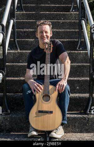 Der irische Folk-Sänger und Songwriter Gus Glynn Stockfoto