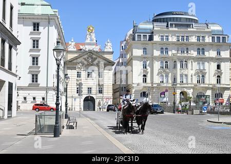 Wien, Österreich. Touristenattraktion Fiaker Carages in Wien Stockfoto