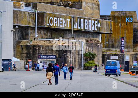 Frankreich, Morbihan, der Hafen von Lorient, Lorient, Lorient La Base, Keroman, ehemalige U-Boot-Basis, die von den Deutschen während des Zweiten Weltkriegs gebaut wurde Stockfoto