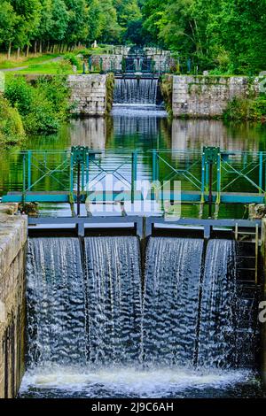 Frankreich, Morbihan, der Kanal Nantes-Brest, die Schleusen zwischen Rohan und Pontivy Stockfoto