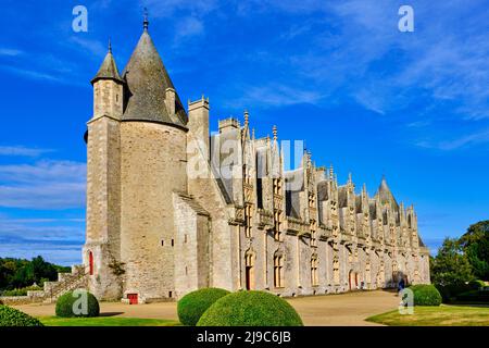 Frankreich, Morbihan (56), begeben Sie sich auf den Weg nach Saint Jacques de Compostela, dem mittelalterlichen Dorf Josselin, dem extravaganten Schloss Josselin im gotischen Stil Stockfoto