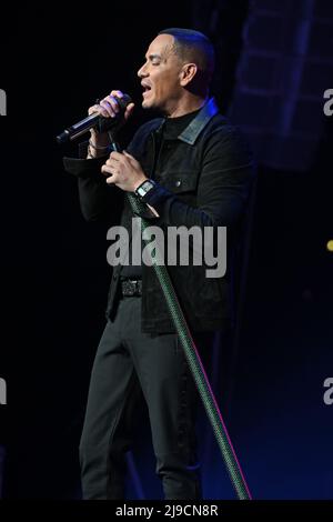 Sunrise FL, USA. 21.. Mai 2022. Víctor Manuelle tritt während des Amor A La Musica Konzerts in der FLA Live Arena am 21. Mai 2022 in Sunrise, Florida, auf. Kredit: Mpi04/Media Punch/Alamy Live Nachrichten Stockfoto