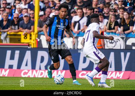 BRÜGGE, BELGIEN - 22. MAI: Tajon Buchanan vom Club Brügge während des Jupiler Pro League-Spiels zwischen dem Club Brugge und dem RSC Anderlecht am 22. Mai 2022 im Jan Breydel Stadium in Brügge, Belgien (Foto: Jeroen Meuwsen/Orange Picts) Stockfoto