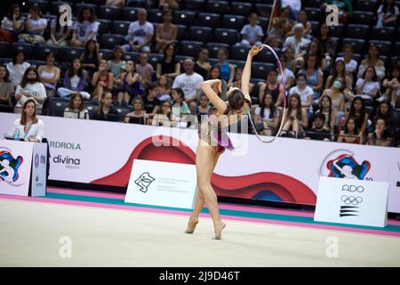 Pamplona, Spanien. 22.. Mai 2022. Rhythmische Gymnastik während der FIG World Challenge Cup Series 2022 in der Navarra Arena in Pamplona, Spanien, am 22. Mai 2022. (Foto von Edgar Gutiérrez/Sipa USA) Quelle: SIPA USA/Alamy Live News Stockfoto