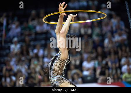 Pamplona, Spanien. 22.. Mai 2022. Rhythmische Gymnastik während der FIG World Challenge Cup Series 2022 in der Navarra Arena in Pamplona, Spanien, am 22. Mai 2022. (Foto von Edgar Gutiérrez/Sipa USA) Quelle: SIPA USA/Alamy Live News Stockfoto