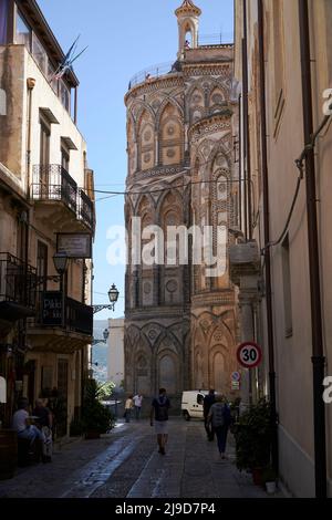 Tele-Bilder, die den schmalen Blick auf den Stadtteil Kelso in Palermo aufnehmen, farbenfroh und charmant Stockfoto