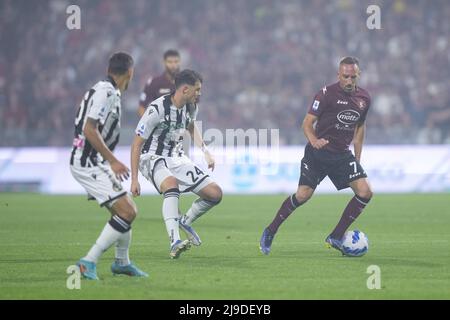 Salerno, Italien. 22.. Mai 2022. Franck Ribery der US Salernitana während der Serie Ein Spiel zwischen US Salernitana 1919 und Udinese im Stadio Arechi, Salerno, Italien am 22. Mai 2022. Kredit: Giuseppe Maffia/Alamy Live Nachrichten Stockfoto