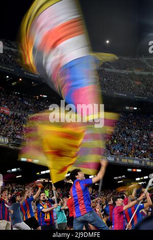 Barcelona, Spanien. 22.. Mai 2022. FC BARCELONA / VILLAREAL CF Barcelona, Spanien. 22.Mai 2022. FC Barcelona Unterstützer beim spanischen La Liga Spiel zwischen FC Barcelona und Villareal CF im Camp Nou Stadion. Kredit: Rosdemora/Alamy Live Nachrichten Stockfoto
