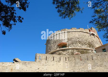 Fort de L'Estisssac auf der Insel Port Cros, die zu den Hyeres-Inseln gehört, ist ein geschützter maritimer Nationalpark Stockfoto