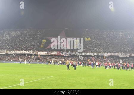 Salerno, Italien. 22.. Mai 2022. Choreographie am und der Serie A 2021/22 Spiel zwischen US Salernitana 1919 und Udinese Calcio Arechi Stadium Kredit: Independent Photo Agency/Alamy Live News Stockfoto