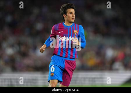 Barcelona, Spanien. 22.. Mai 2022. Riqui Puig vom FC Barcelona während des La Liga-Spiels zwischen dem FC Barcelona und Villarreal CF spielte am 22. Mai 2022 im Camp Nou Stadium in Barcelona, Spanien. (Foto von Pressinphoto / Icon Sport) Credit: PRESSINPHOTO SPORTS AGENCY/Alamy Live News Stockfoto