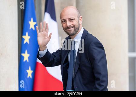 The Elysee Presidential Palace in Paris, 23. Mai 2022. Am 23. Mai 2022 trifft der französische Minister Stanislas Guerini zum ersten minister des rates im Pariser Elysee-Palast ein. Foto von Eliot Blondt/ABACAPRESS.COM Stockfoto