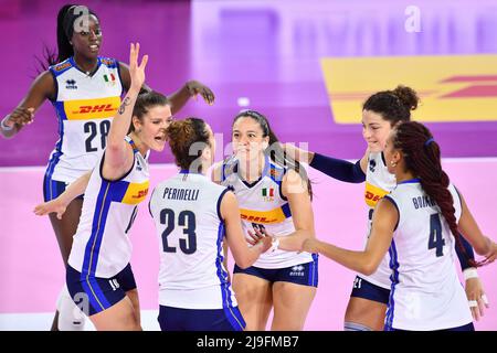 Florenz, Italien. 22.. Mai 2022. Glück Italiens im Testspiel - Frauen Italien gegen Frauen Bulgarien, Volleyball-Testspiel in Florenz, Italien, Mai 22 2022 Quelle: Independent Photo Agency/Alamy Live News Stockfoto