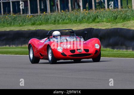 Mark Ashworth, Marina Rolls Royce, Surtees Trophy ein fünfundzwanzig-minütiges Rennen mit einem Fahrer für unbegrenzte Sportprototypen, die in Rennen zwischen den Rennen zu sehen waren Stockfoto