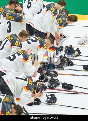 Helsinki, Finnland, 22. Mai 2022, DEB-Teamfeier nach dem Spiel DEUTSCHLAND - KASACHSTAN 5-4 IIHF EISHOCKEY-WELTMEISTERSCHAFT Gruppe A in Helsinki, Finnland, 22. Mai 2022, Saison 2021/2022 © Peter Schatz / Alamy Live News Stockfoto