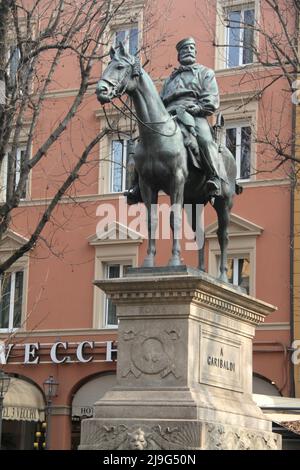 Bologna, Italien. Denkmal für General Giuseppe Garibaldi, Führer bei der Gründung des Königreichs Italien. Stockfoto