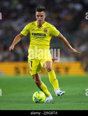 Giovani Lo Celso von Villarreal CF während des La Liga-Spiels zwischen FC Barcelona und Villarreal CF spielte am 22. Mai 2022 im Camp Nou Stadium in Barcelona, Spanien. (Foto von PRESSINPHOTO) Stockfoto