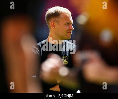 LONDON, ENGLAND - MAI 22: Mitchell Hand Joint Manager von Littlehampton Town während des Buildbase FA Vase Final 2021/2020 zwischen Littlehampton T Stockfoto