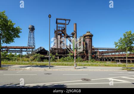 Dortmund, Nordrhein-Westfalen, Deutschland - Hochofenanlage Phoenix West. Nach der Schließung des alten Hochofenwerks Hoesch im Jahr 1998, der SIT Stockfoto