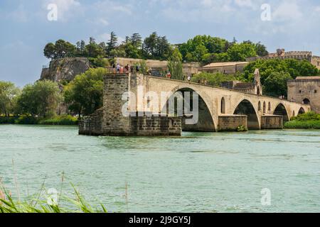 Saint Benezet Brücke über die Rhone, im Vaucluse, in der Provence, Frankreich Stockfoto